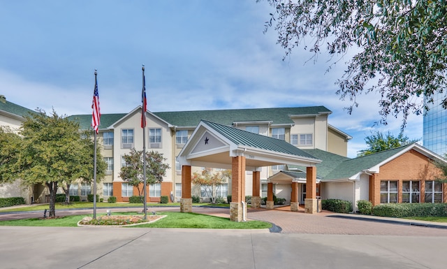 キャンドルウッド スイーツ マーケット センター by IHG