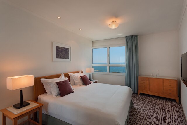 シー タワー バイ イスロテル デザイン