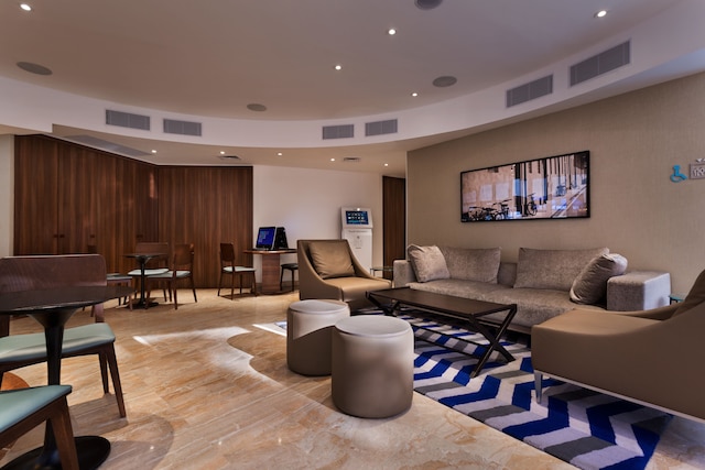 シー タワー バイ イスロテル デザイン