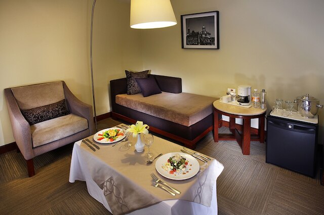 エンポリオ レフォルマ