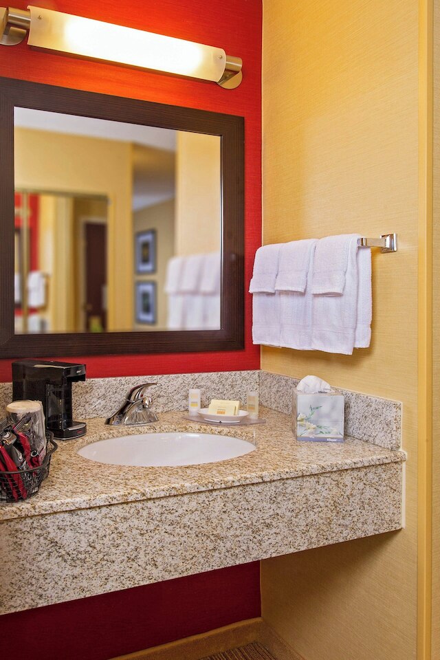 コートヤード・バイ・マリオット・リッチモンド・ノースウエスト