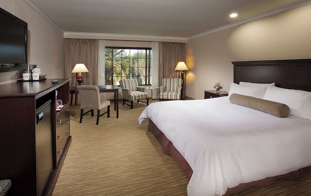 コースト バーバンク ホテル