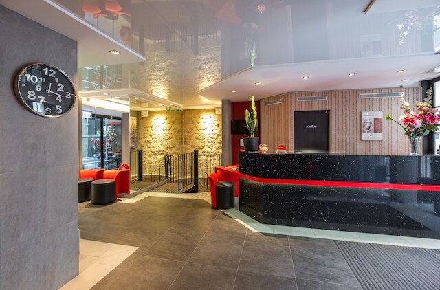 ホテル ドゥ ヴュー サウレ