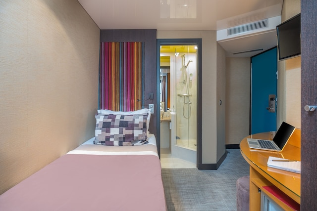 ホテル ドゥ ヴュー サウレ