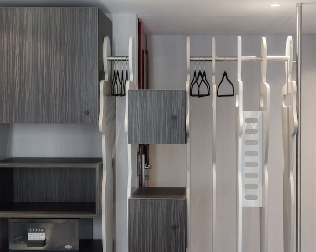 ホテル ドゥ ヴュー サウレ