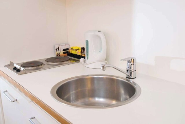 メトロ アパートメンツ オン バンク プレイス