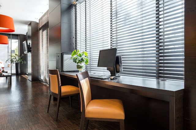 NH ドナウ シティ