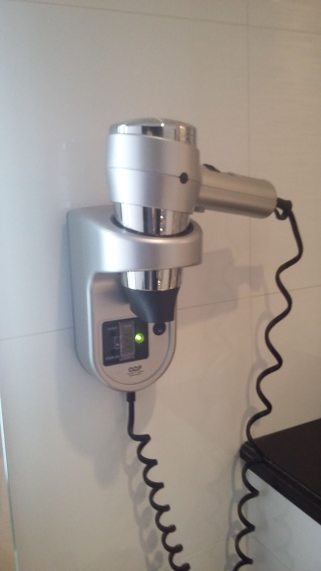 ルキュール パリ アルク ドゥ トリオンフ ワグラム