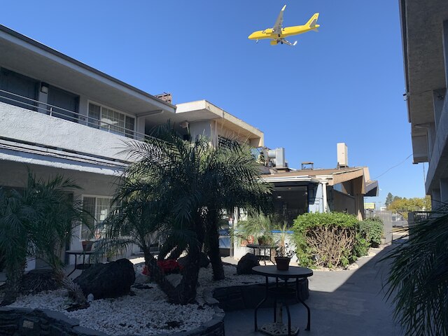 スカイウェイズ ホテル