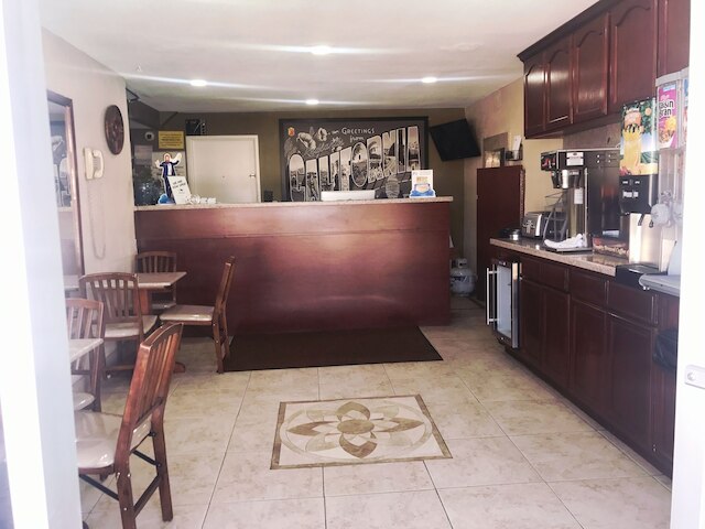 スーパー 8 バイ ウィンダム レッドランズ / サンバーナーディーノ