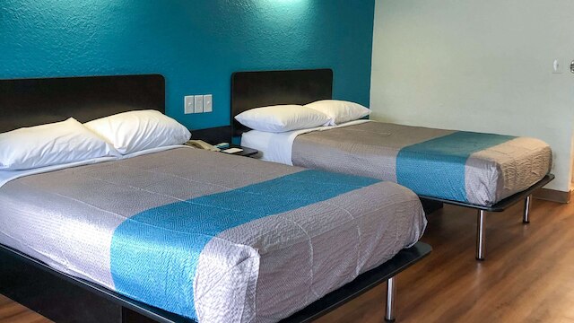 モーテル 6 デイトナ ビーチ、フロリダ - スピードウェイ