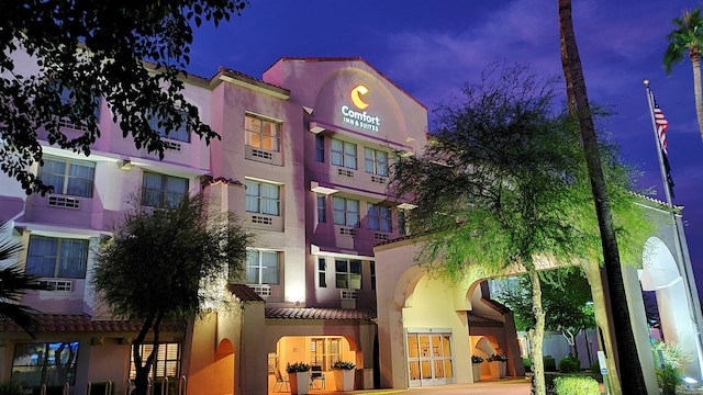 コンフォート イン & スイーツ テンピ フェニックス スカイ ハーバー エアポート