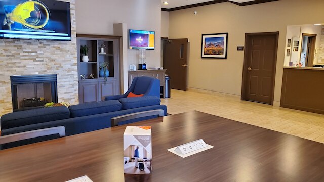 コンフォート イン & スイーツ テンピ フェニックス スカイ ハーバー エアポート