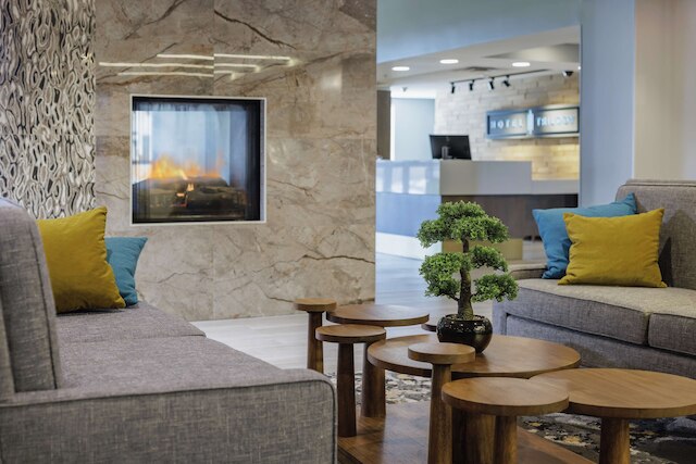 ホテル トリロジー アルバニー エアポート、タペストリー コレクション バイ ヒルトン