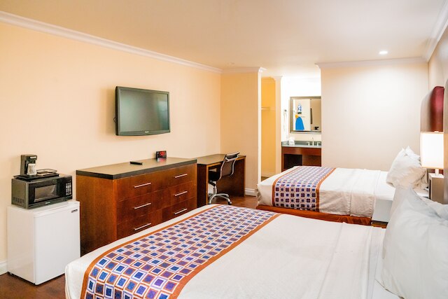 ゲートウェイ イン ガーデナ