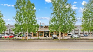 クラリオン ホテル & スイーツ フェアバンクス ニア フォート ウェインライト