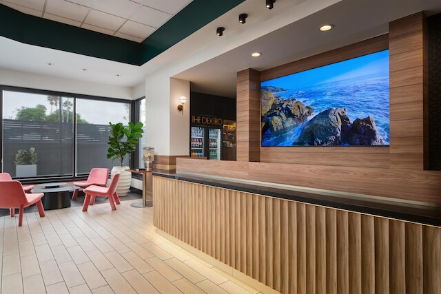 ザ デクストロ リトル イタリー, BW プレミア コレクション