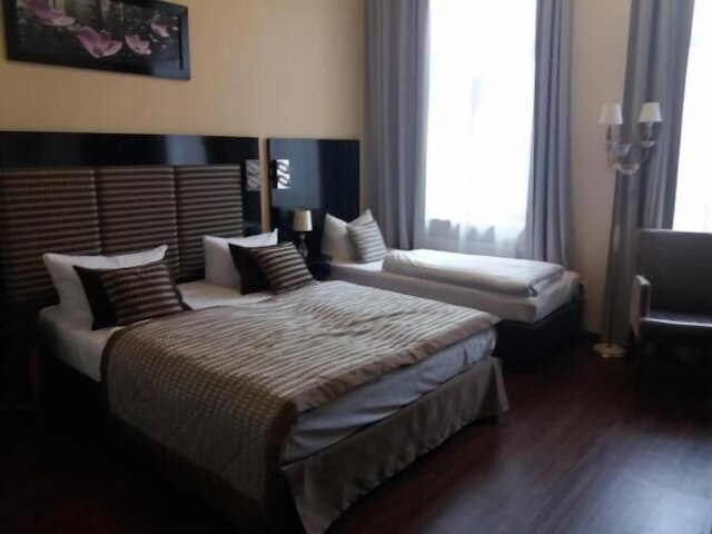 シティ ホテル カイザーホーフ