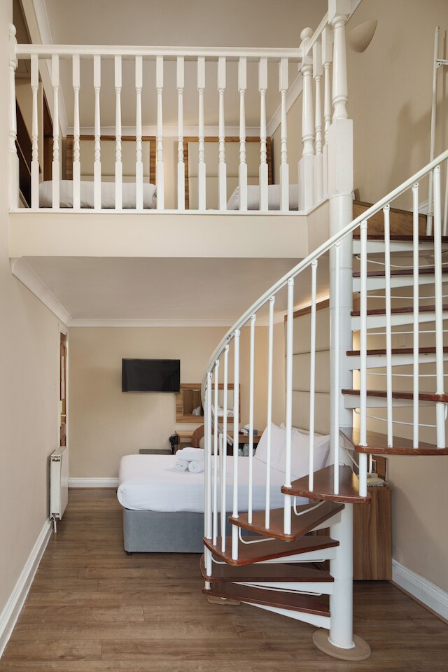 ロイヤル イーグル ホテル