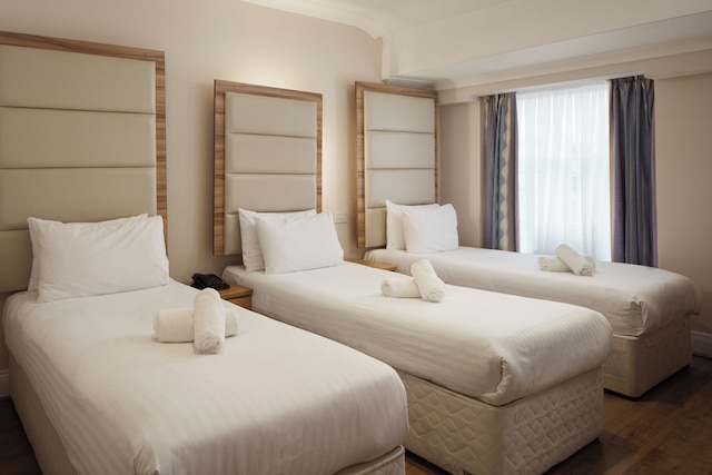 ロイヤル イーグル ホテル