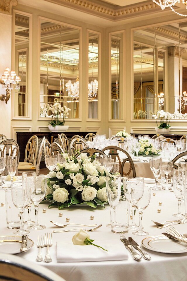 ホテル グランデ ブレターニュ、ア ラグジュリー コレクション ホテル、アテネ