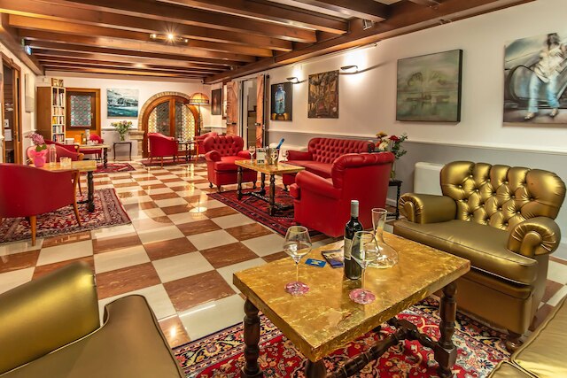 ホテル ラ フェニーチェ エ ゼザーティスト