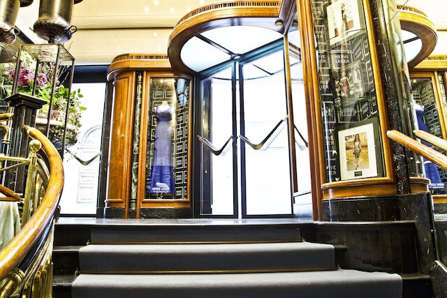 ヴァラディエール ホテル