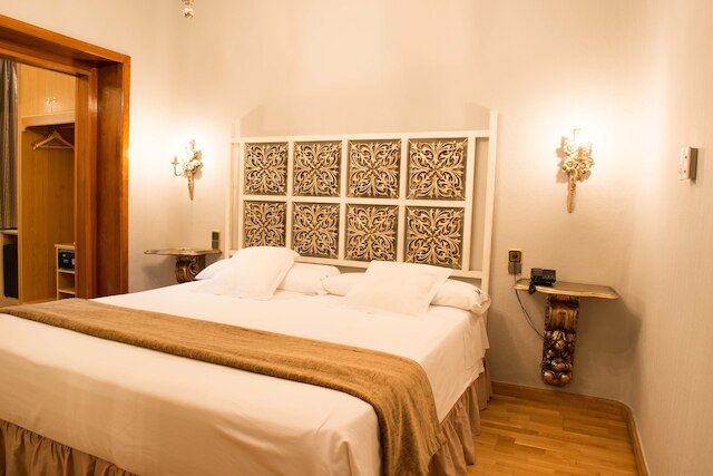 ホテル ロスアンヘレス, グラナダ