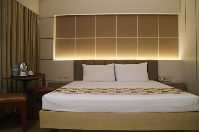 ラス パルマス ホテル デ マニラ