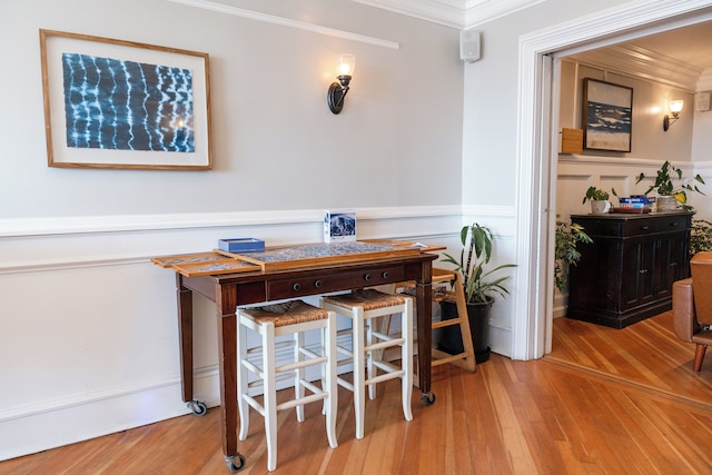 ニューポート ビーチ ホテル、ア フォー シスターズ イン