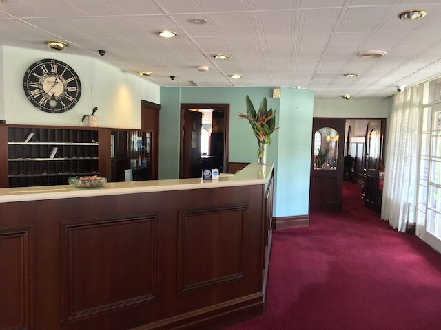 タウン & カントリー モーテル