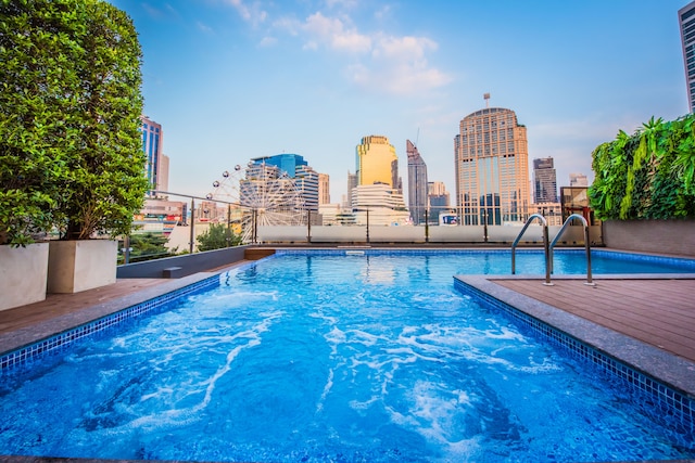 アラワナ リージェンシー パーク スクンビット