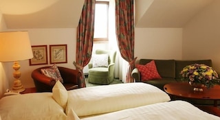 アドミラル ホテル