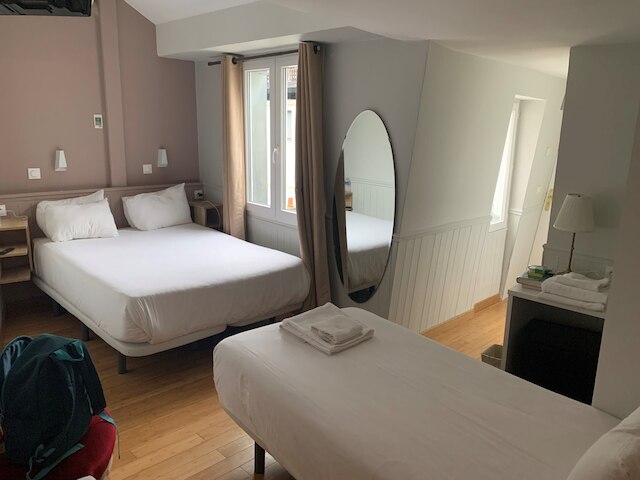 ホテル アポロ オペラ