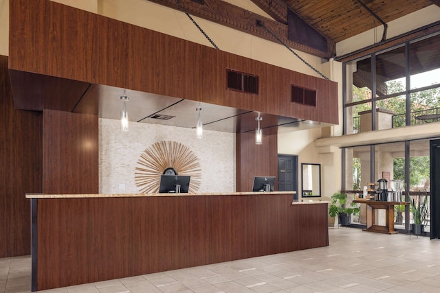 ダブルツリー スイーツ バイ ヒルトン ツーソン - ウィリアムズ センター