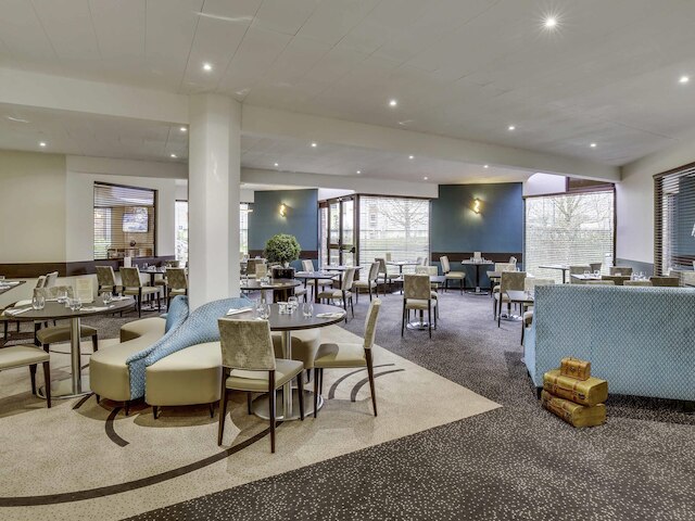 メルキュール モーレパス サン カンタン