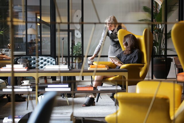 ザ アテナエウム ホテル & レジデンシーズ