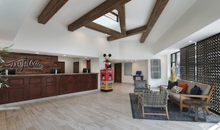 トロピカーナ イン アンド スイーツ