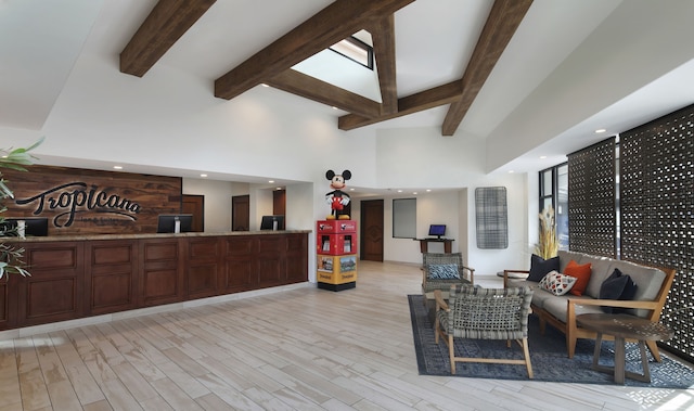 トロピカーナ イン アンド スイーツ