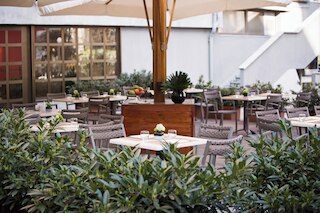 スターホテル ツーリスト