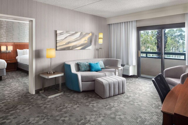 ソネスタ セレクト ラグーナ ヒルズ アーバイン スペクトラム