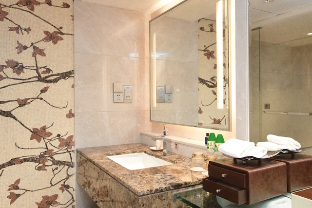 広州ガーデンホテル (広州花園酒店) - ホテルのゴールデンツアーガイドで 26 の文化遺産を巡る