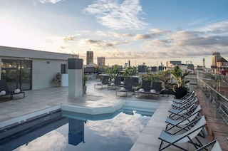 ホテル シルケン ランブラス