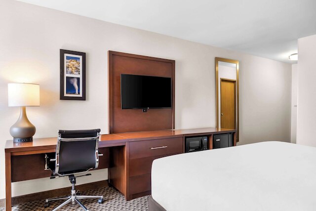 コンフォート イン by チョイス ホテルズ