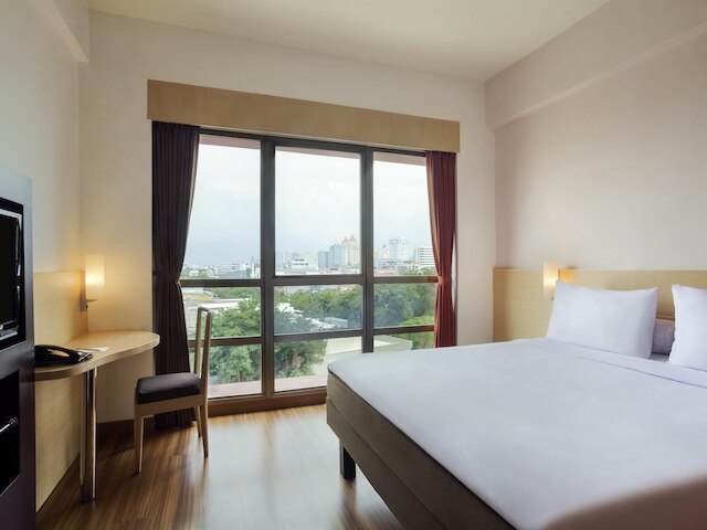 アシャナ・ケマヨラン・ジャカルタ