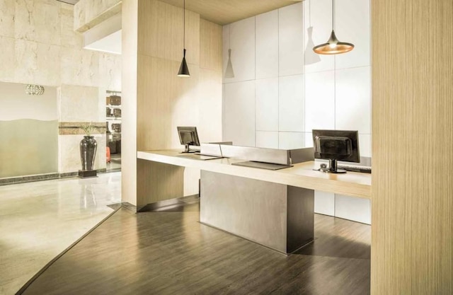 アシャナ・ケマヨラン・ジャカルタ