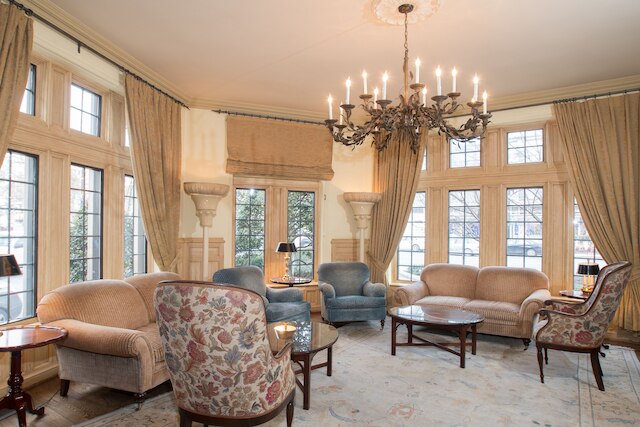 ザ ヘンリー パーク ホテル