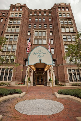 ザ ヘンリー パーク ホテル