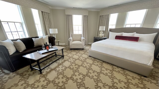 ザ ヘンリー パーク ホテル