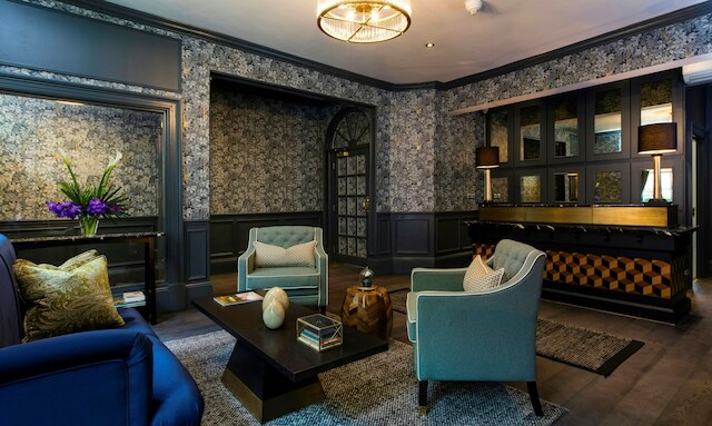 ザ アカデミー - スモール ラグジュアリー ホテルズ オブ ザ ワールド